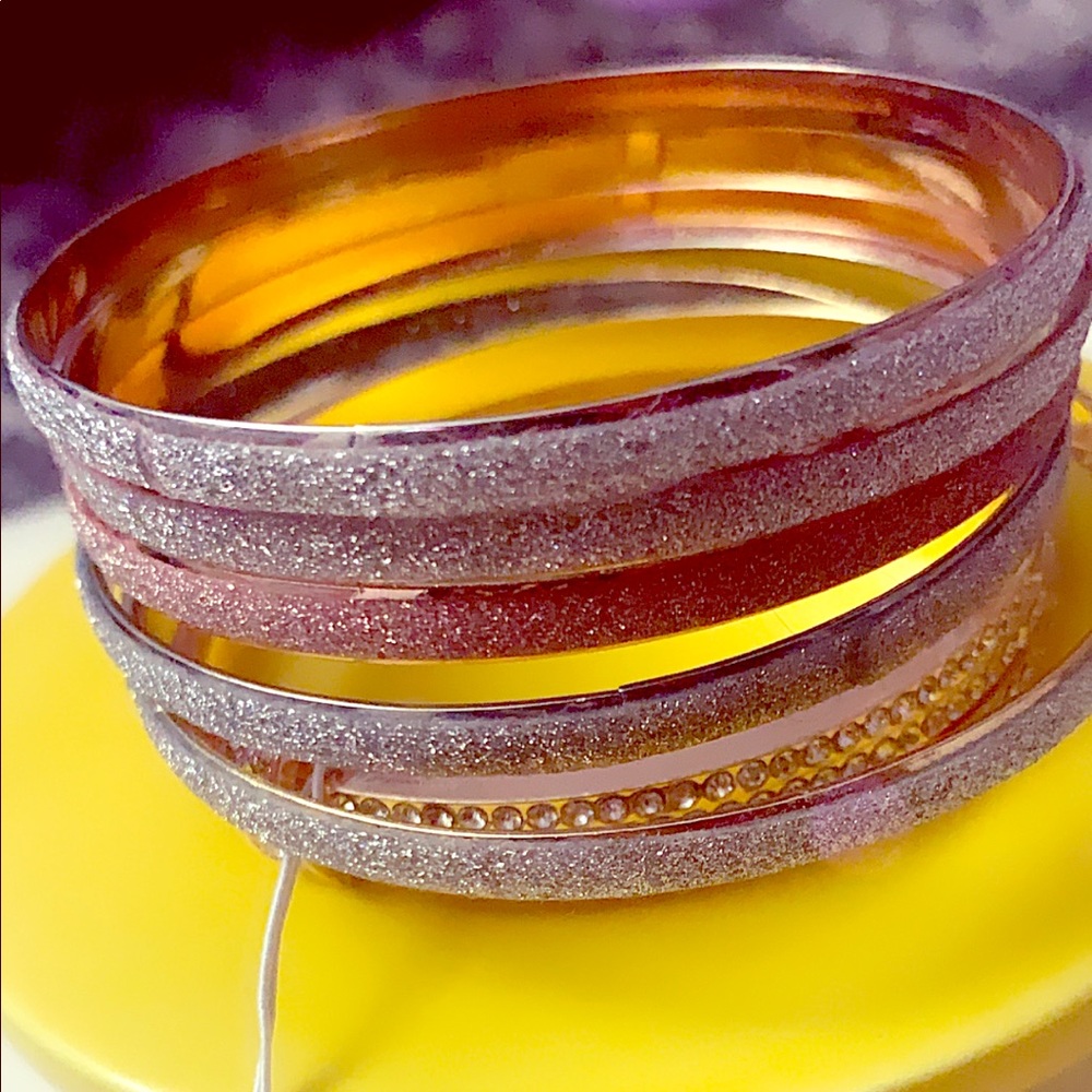 Jewelry bracelet